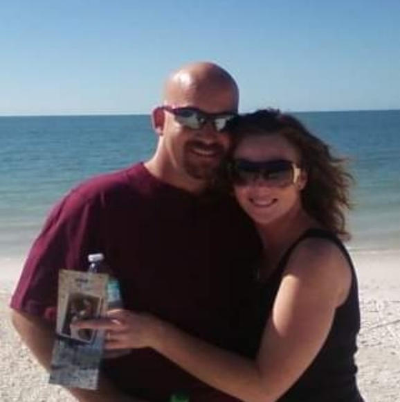 Meet your Posher, Tammy - Picture 1 of 2